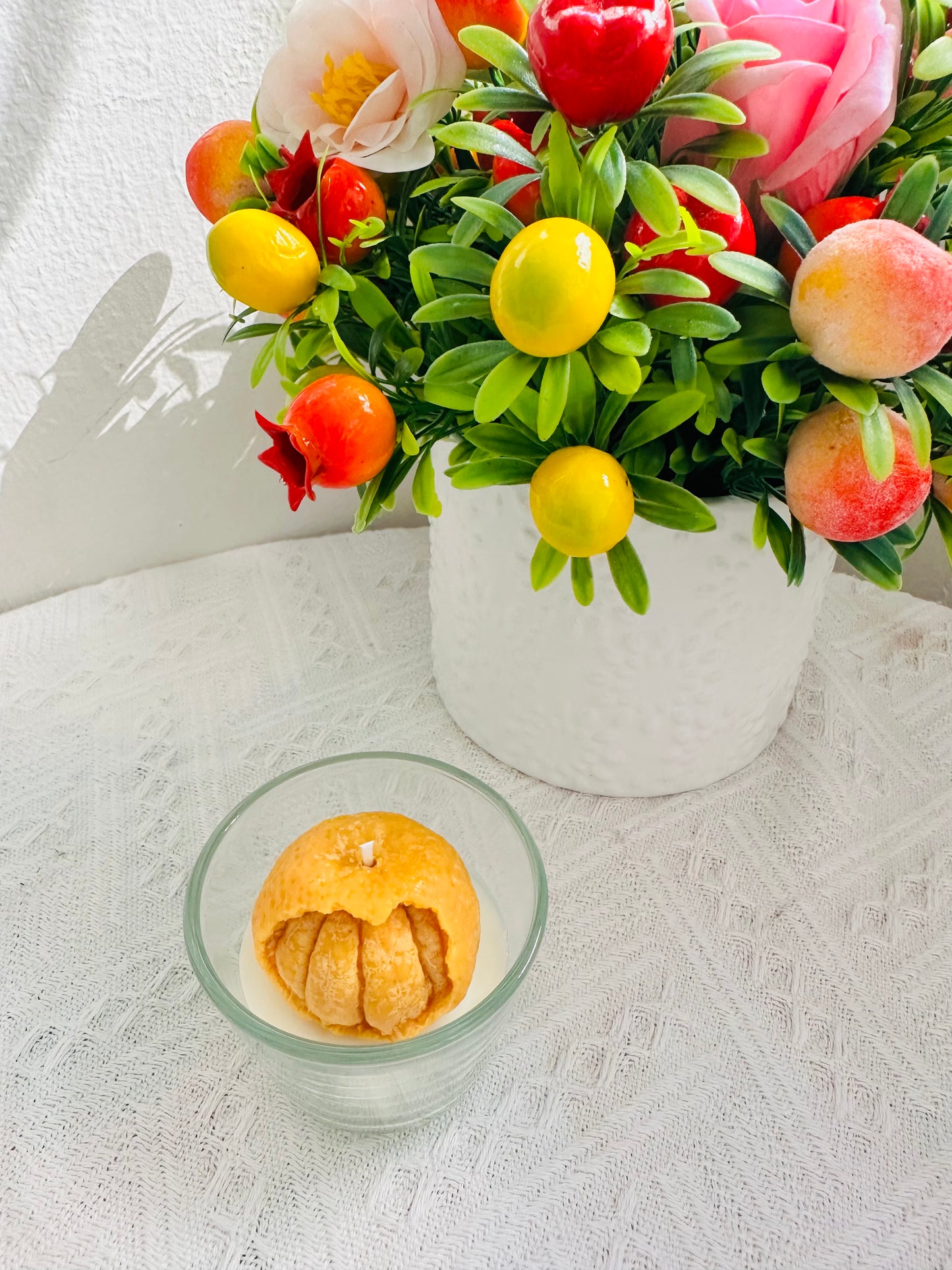 Mandarin - Brighten days with optimism and crystal-clear opportunity